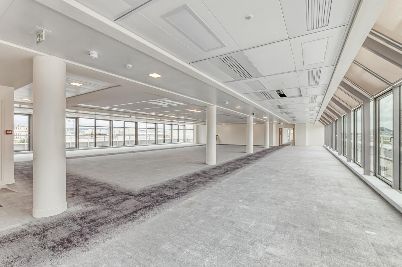 Bureau Paris 2468m² Location bureau Paris OLBUR2100490 24
